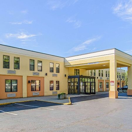 La Casa Inn & Suites-Middleboro Eksteriør billede