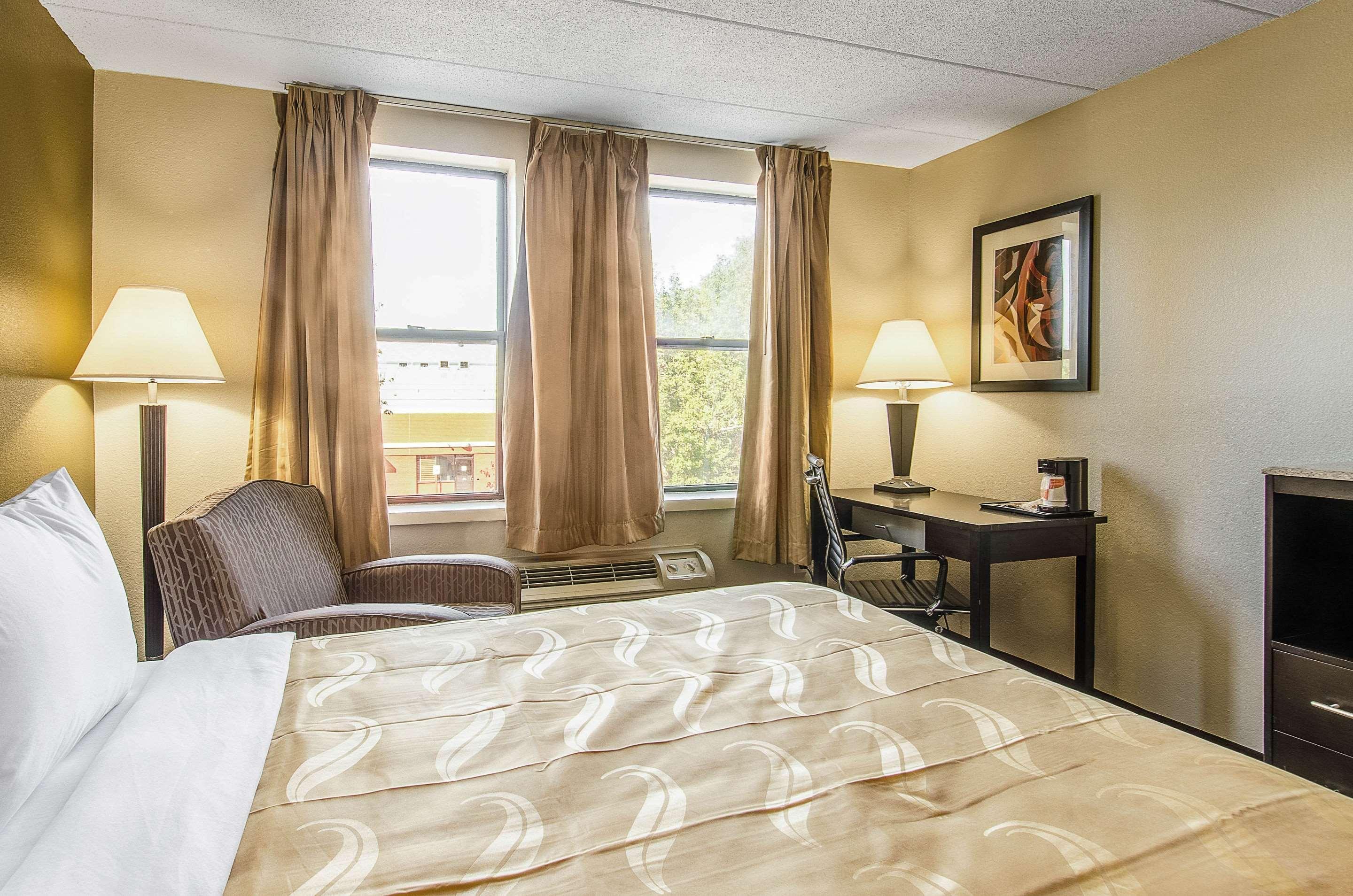 La Casa Inn & Suites-Middleboro Eksteriør billede