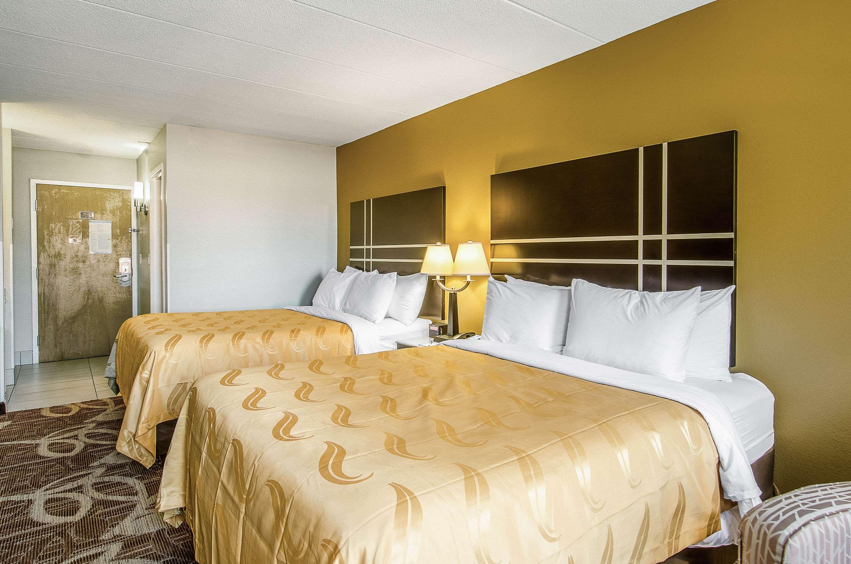 La Casa Inn & Suites-Middleboro Eksteriør billede
