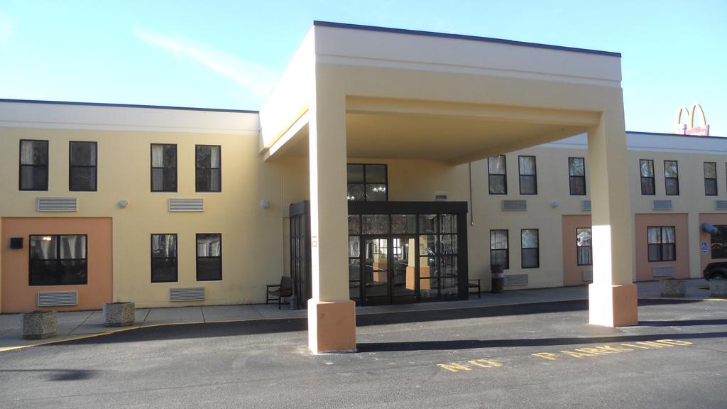 La Casa Inn & Suites-Middleboro Eksteriør billede
