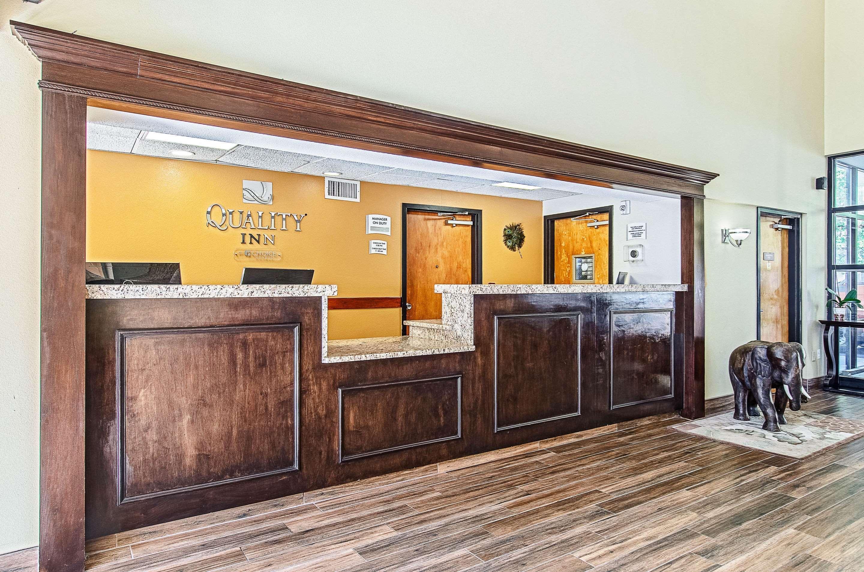 La Casa Inn & Suites-Middleboro Eksteriør billede