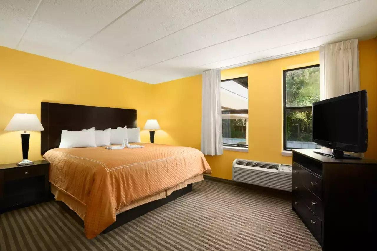 La Casa Inn & Suites-Middleboro Eksteriør billede