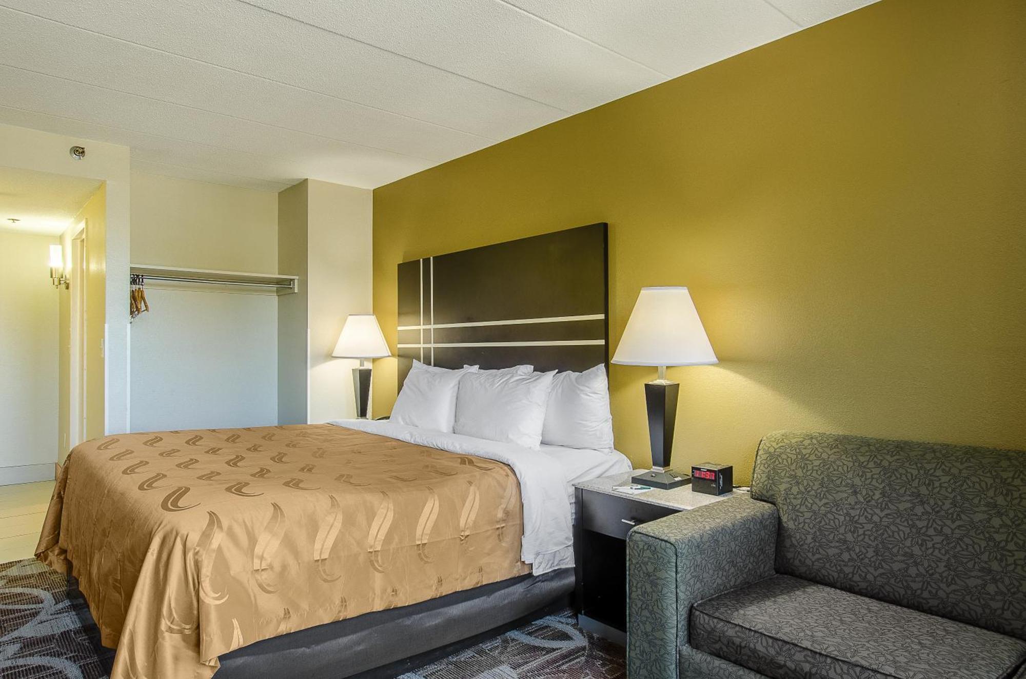 La Casa Inn & Suites-Middleboro Eksteriør billede